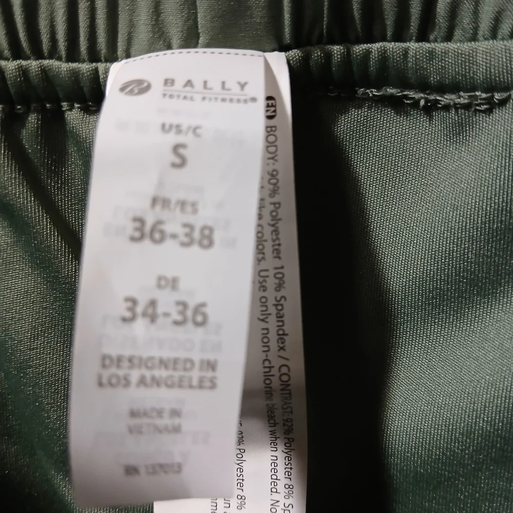 Bally total fitness nwot  Forest Green Athletic Shorts